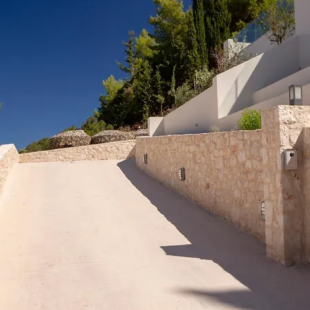 Vila Vv Luxury Kathisma Beach